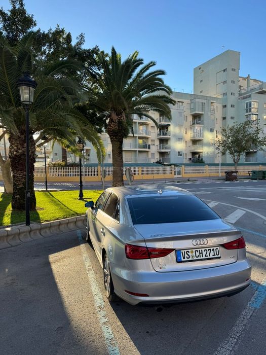 Audi A3 Limuzină 1.6 TDI Automatik