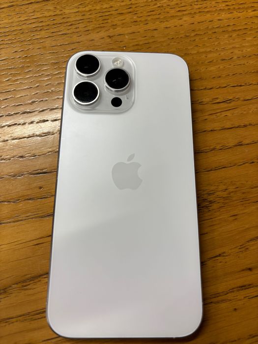 iPhone 16про Макс