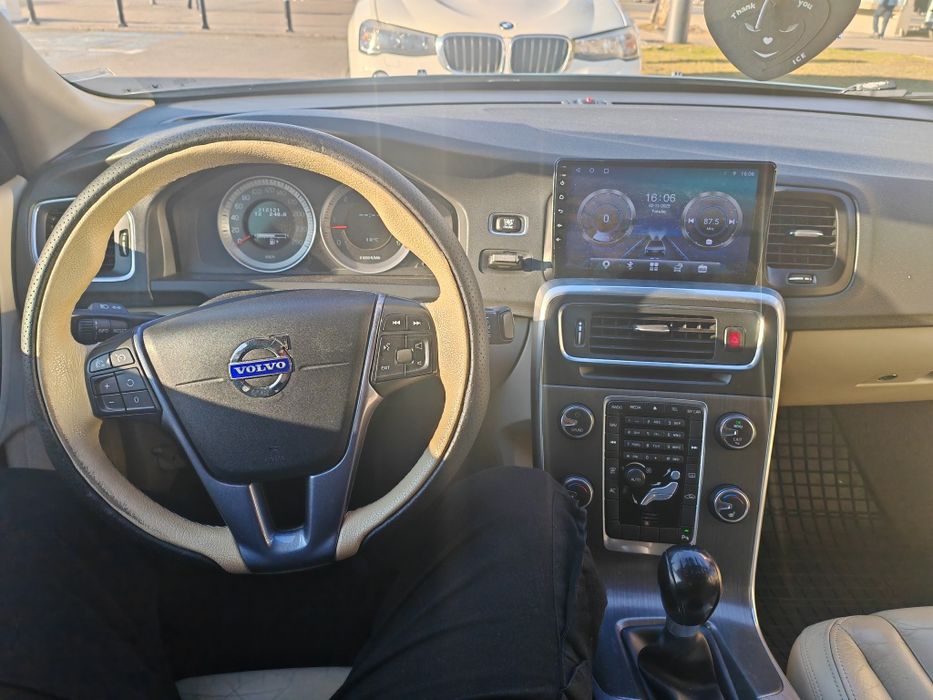 Volvo S60 D5 205cp An 20011