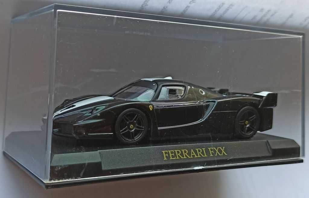 Macheta Ferrari FXX 2005 - IXO/Altaya 1/43