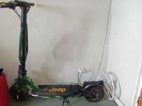 Trotineta electrica marca JEEP,în garanție 2 ani