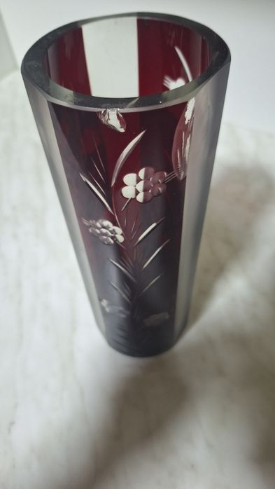 100 lei Vaza cristal rubin