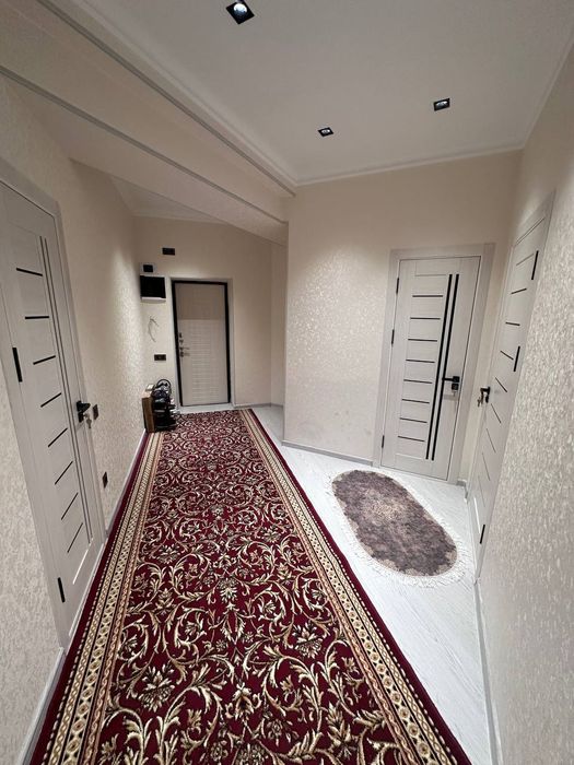 Продается 3-х комнатная квартира. 3 хонали уй сотилади.