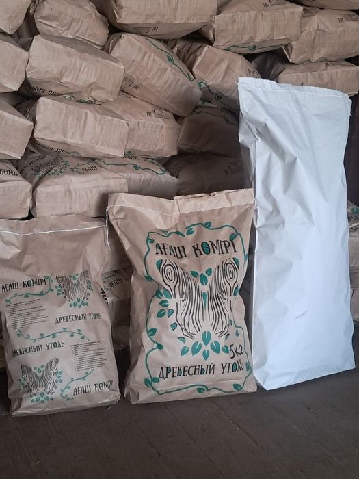 Древесный угол, шашлык, барбекю, кауап..