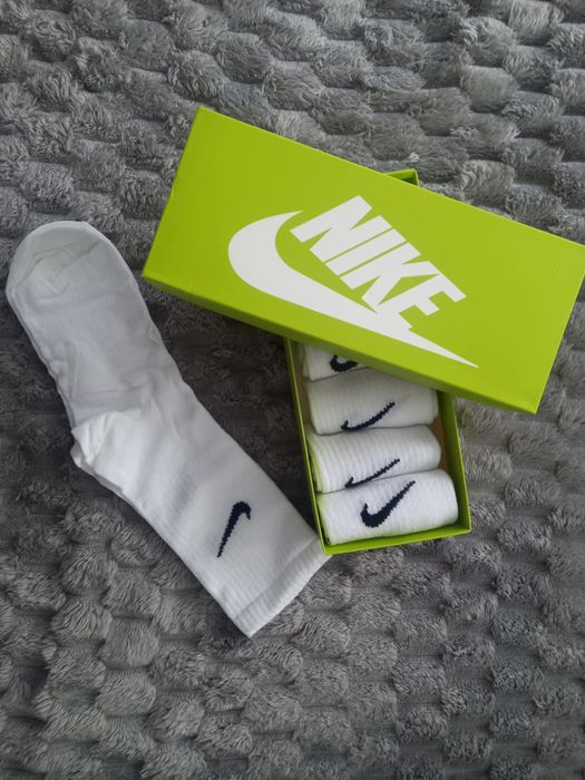 Nike - 6 чифта чорапи в кутия