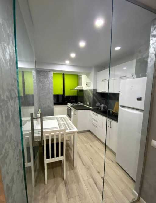 Дава се под наем Едностаен апартамент в Пловдив, Тракия - 55 кв.м за 180 € - Снимка #1