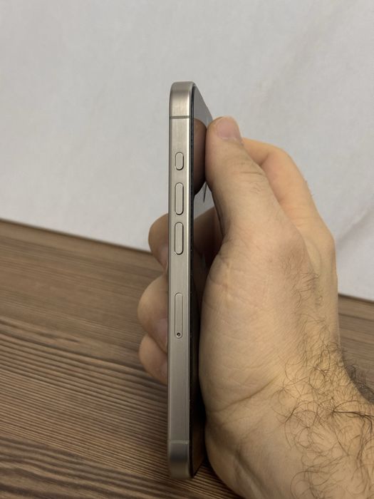 Iphone 15 pro - Natural Titanium - 128 gb