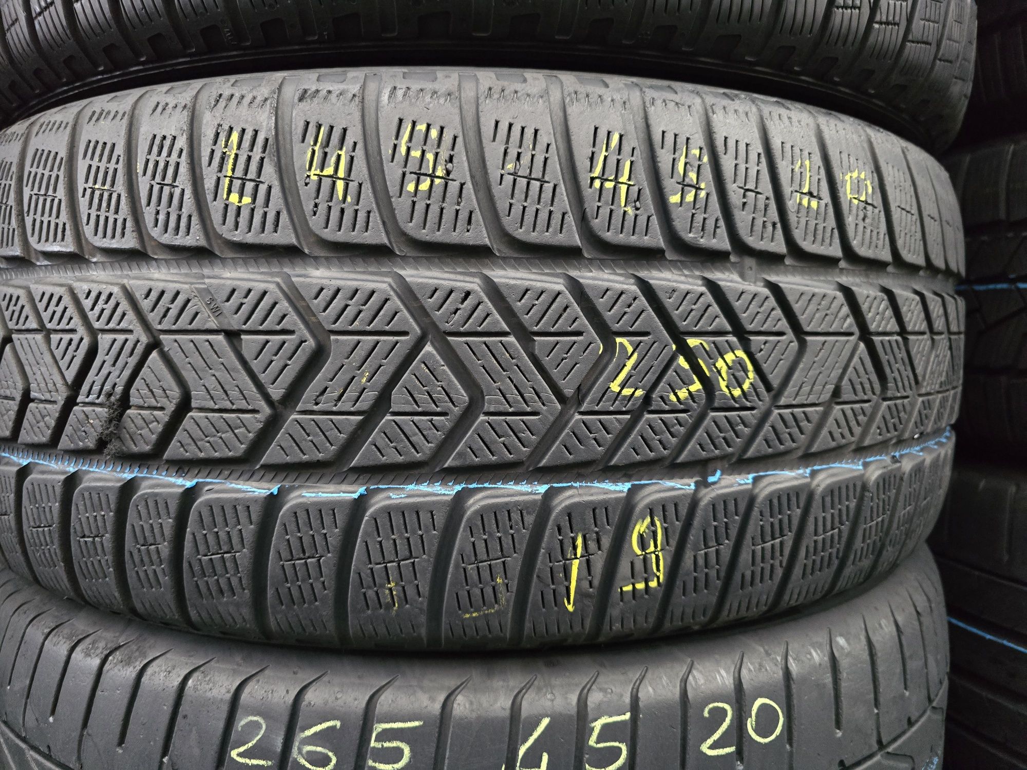 245.45.20 pirelli m+s