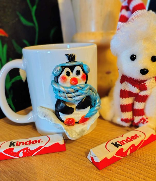 Чаша декорирана с полимерна глина.Зимен пингвин