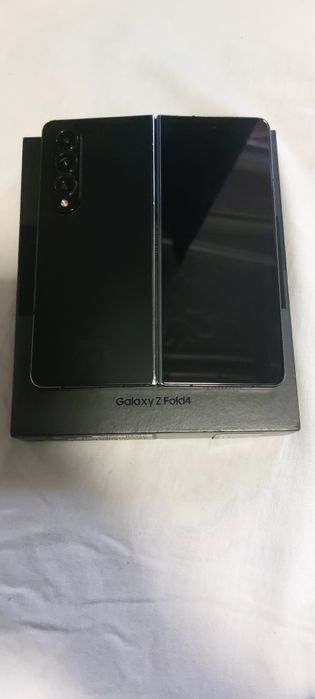Samsung Z Fold4 , 512GB, 12GB RAM
Utilizat, fara semne de uzura
Culoar