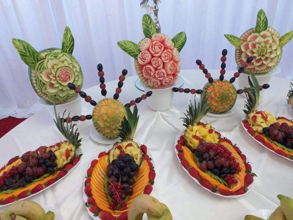 Bufet de fructe si sclupturii pt evenimente!!