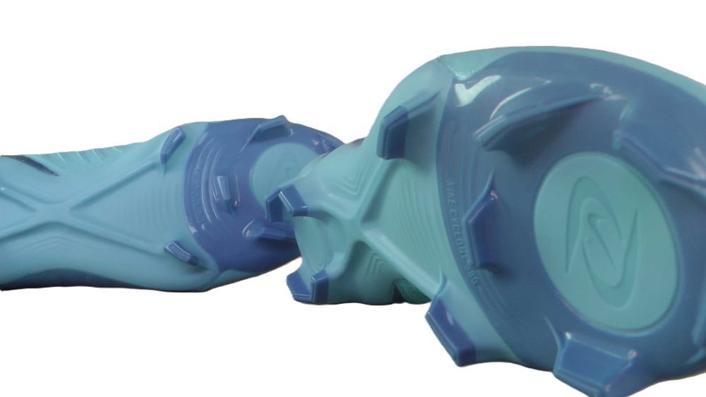 Ghete fotbal crampoane NOI Nike Phantom Luna II Academy marimea 40