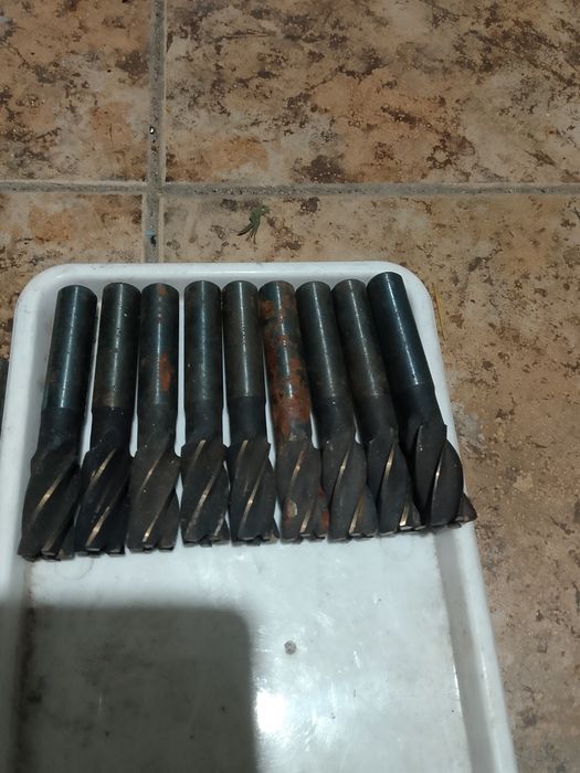 Продам фрезу д14