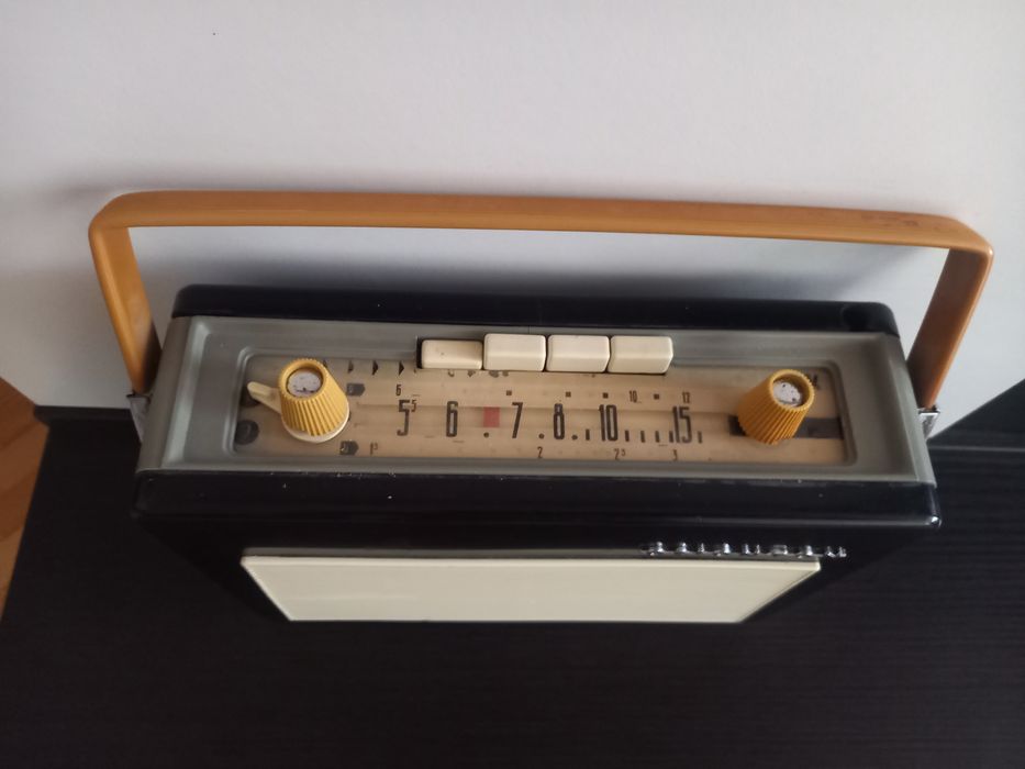 Radio vechi de colectie