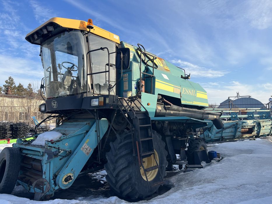 Комбайн ЕСИЛЬ - 740, 2011 год