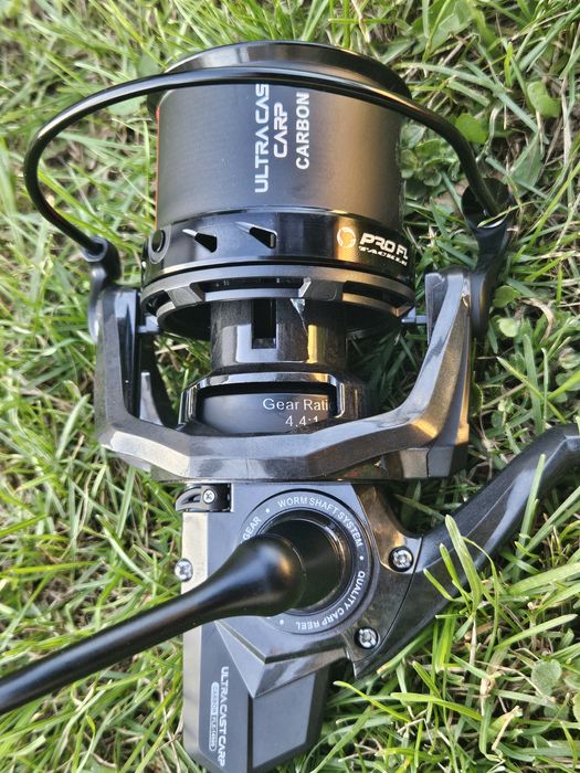 Noul model ULtra cast Carbon 14000