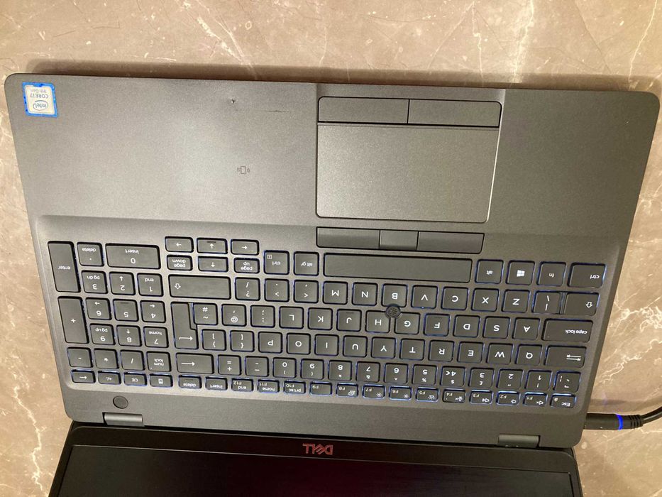 Dell Precision 3541,15.6"FHD Quadro P620,i7-9750H,16Gb RAM,512GB/NVMe/