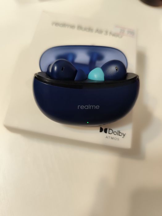 Продам наушники фримы realme