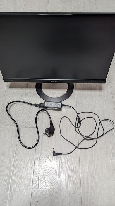 Vând monitor Asus 21.5 inch - defect (vezi descriere)