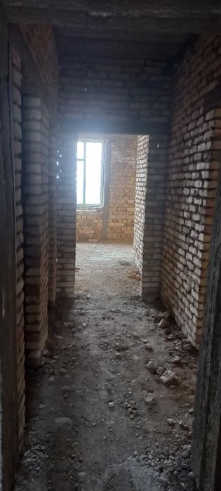 Kvartera sotiladi qiziltepadan 100 kv