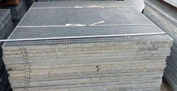 Vând grătare zincate orice dimensiune mai multe detalii contactați ne