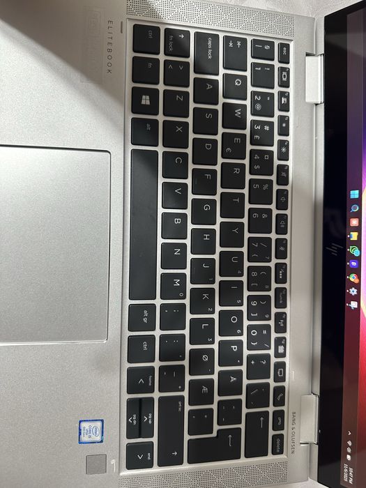 HP EliteBook i5 8350U 8GB RAM 256 SSD M2