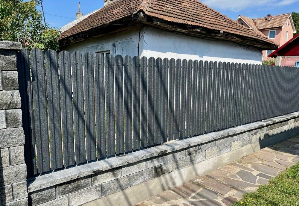 Vând garduri și porți mai multe detalii la telefon