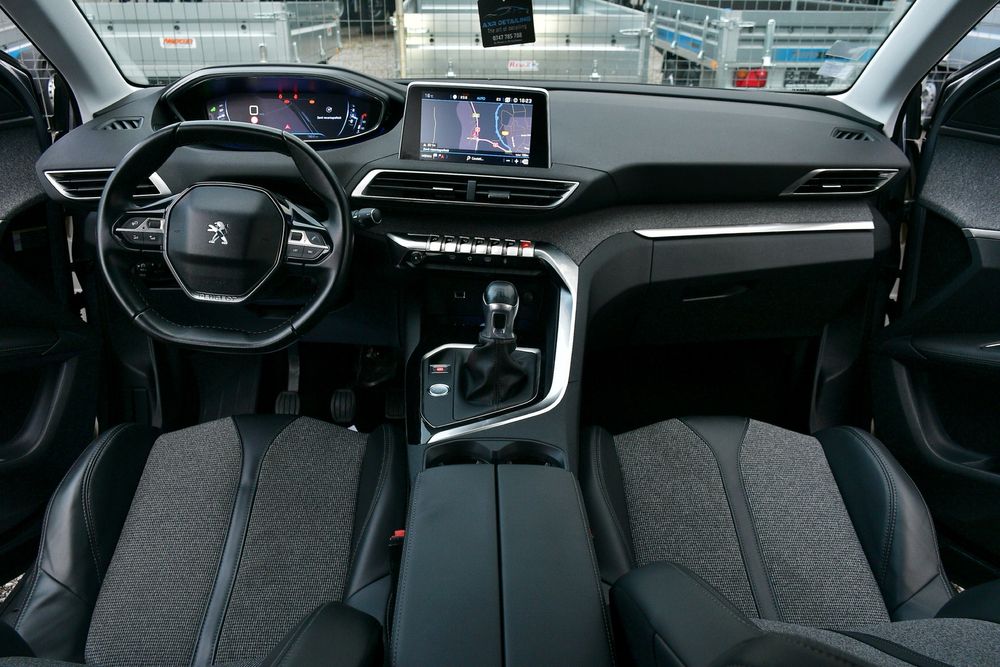 Peugeot 3008 Allure //Rate//