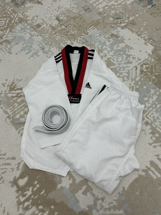 Одежда Таэквондо