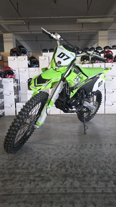 Motocross XTL 250cc Thunder 4 Timpi E-Start Nou adus din Germania