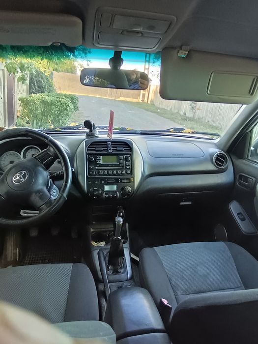 Vând Toyota RAV4 sau schimb cu Logan