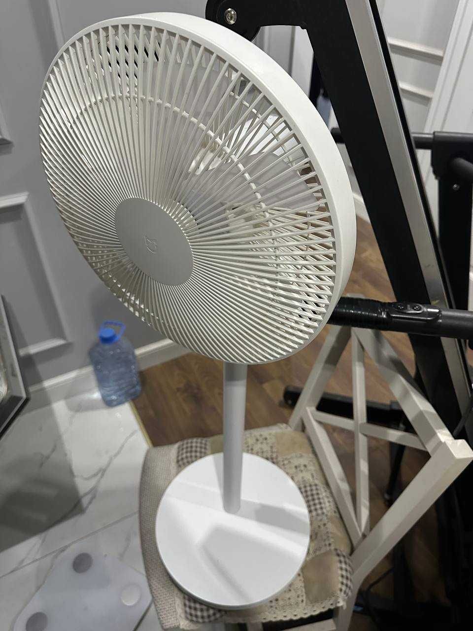 Вентилятор Xiaomi Mi Smart Standing Fan Pro