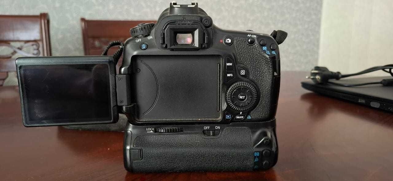 Canon 60D c обьективом