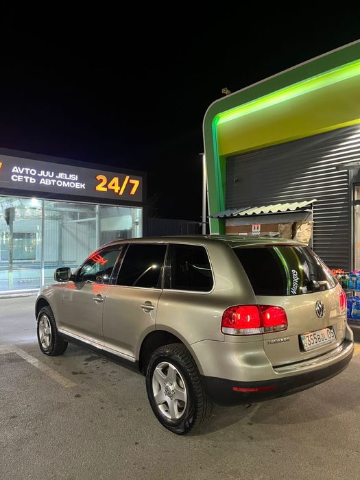 Продам срочно Volkswagen Touareg!