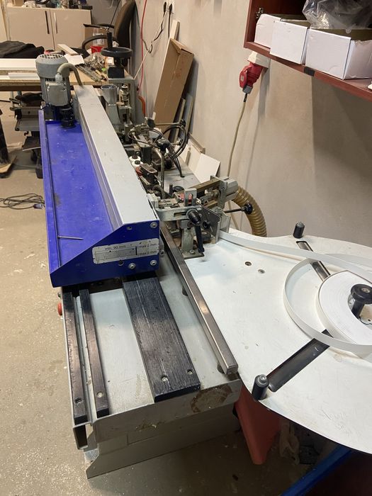 Masina de cantuit felder g 200