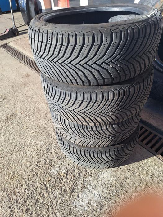 Michelin CrossClimate2 225/40r18 всесезонни