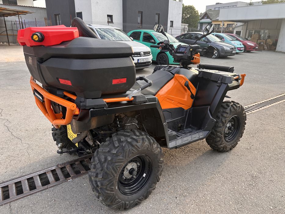 Vand / Schimb cu autoturism ATV POLARIS Sportman Touring