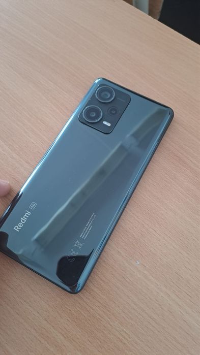 Обменяю redmi note 12 pro plus 5G