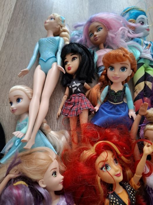 Păpuși din povesti pentru printese