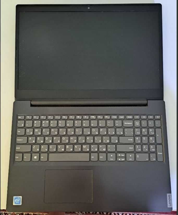 Ноутбук LENOVO в хорошим состояние