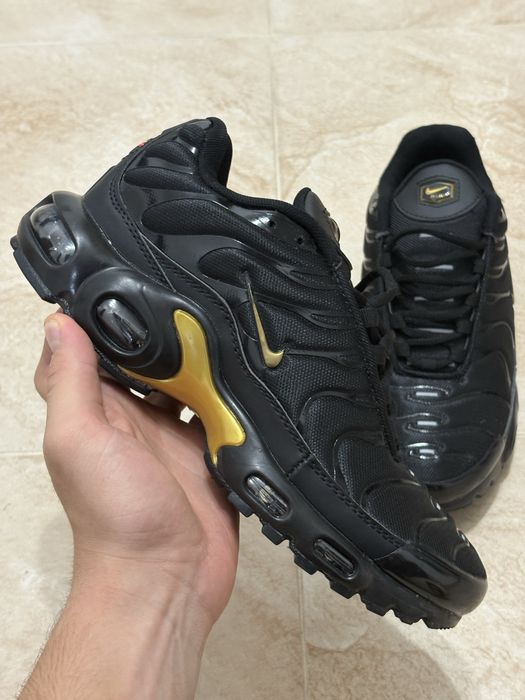 Nike air max tn 40 negru/gold