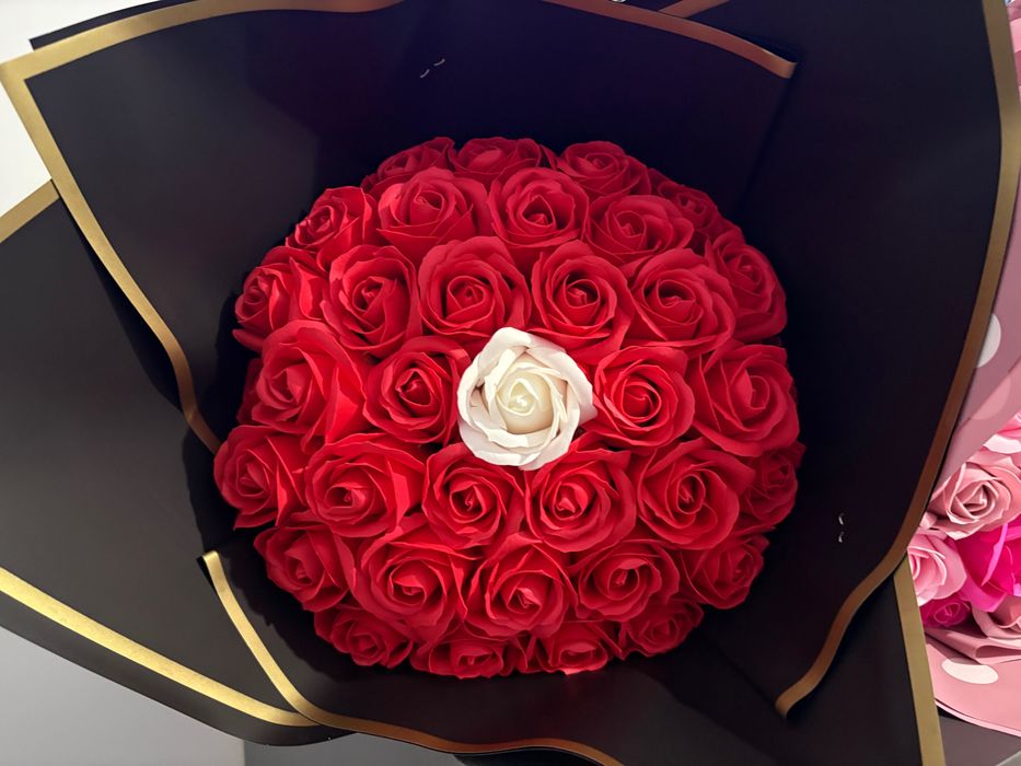 Buchete de trandafiri din sapun