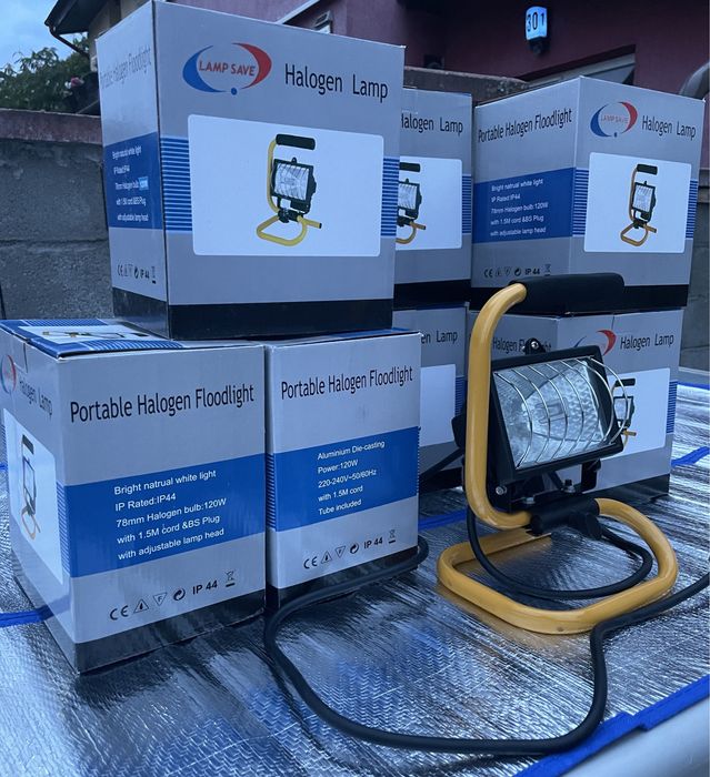 lampă halogen IP44 , 15 W