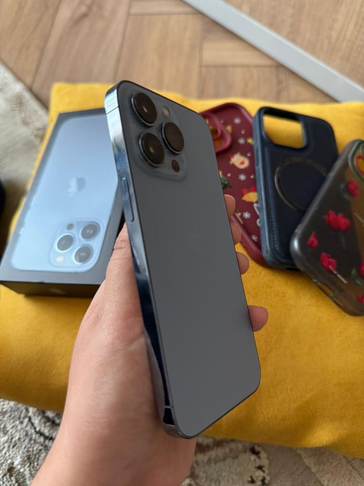 iPhone 13 pro 256g