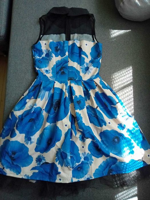 Дамски     рокли