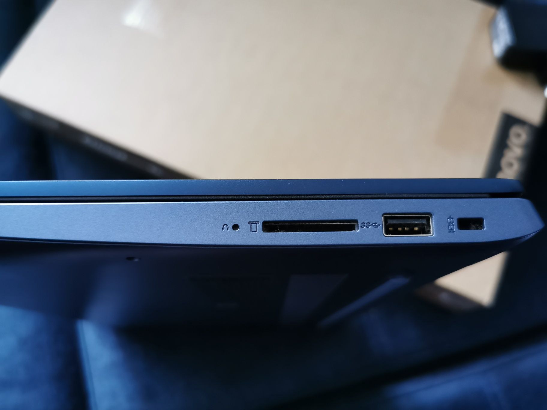 Laptop Lenovo IdeaPad 330S-15ARR,AMD Ryzen 5 - 15,6 inch.