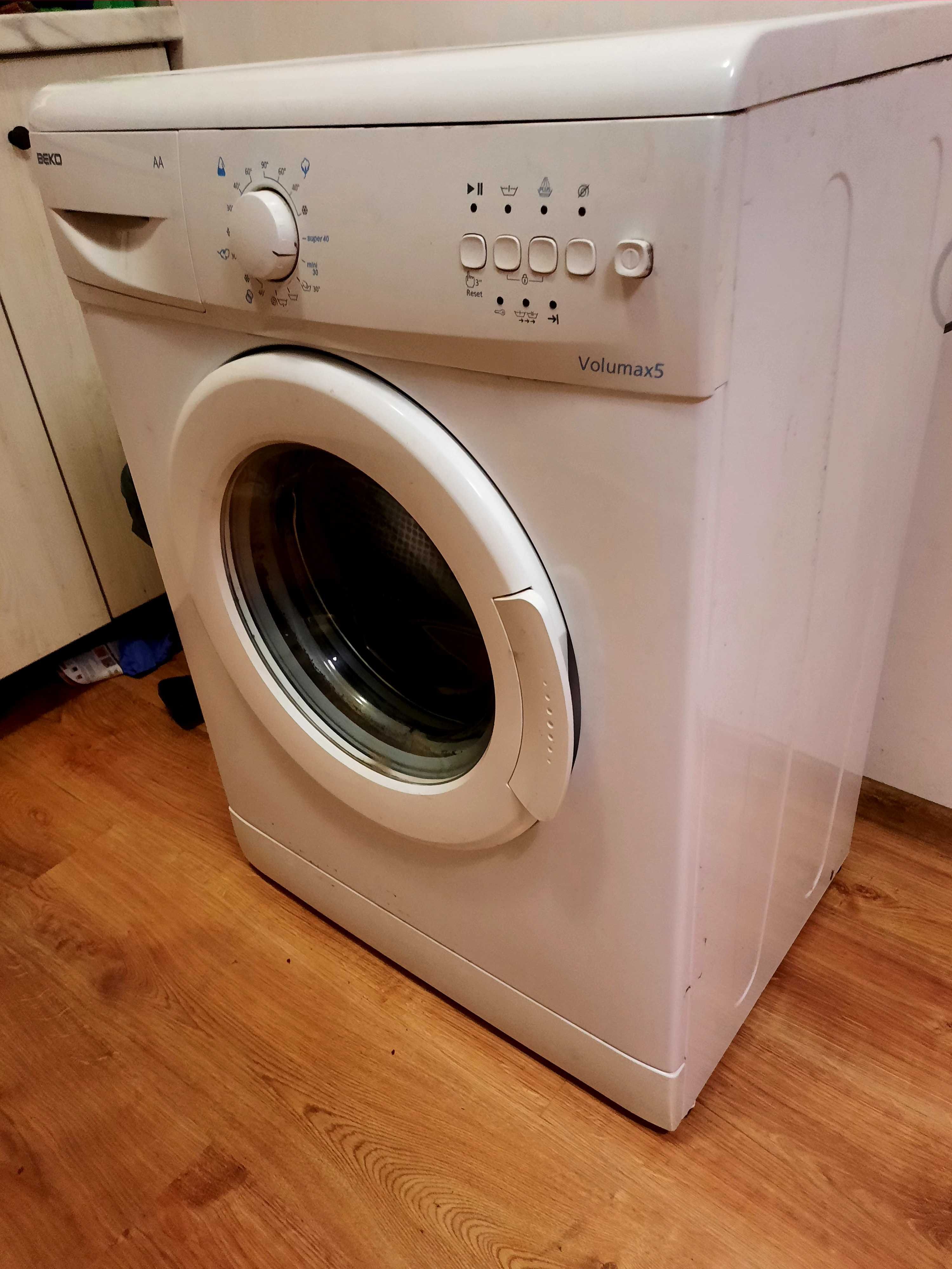 Пералня Beko на части