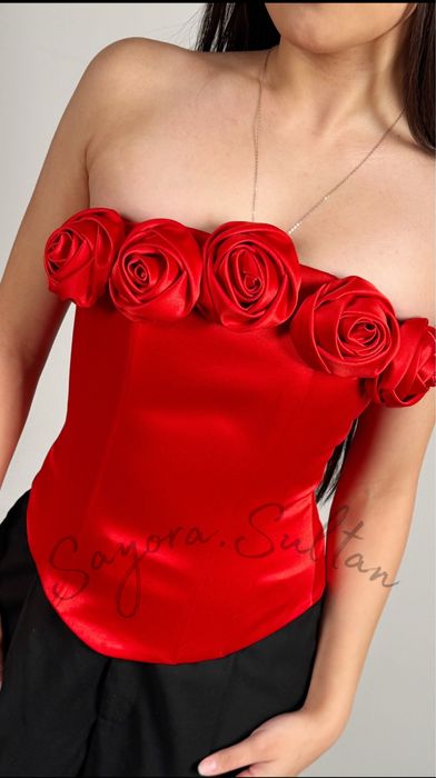 Корсеты 2 в 1 со сьемными розами