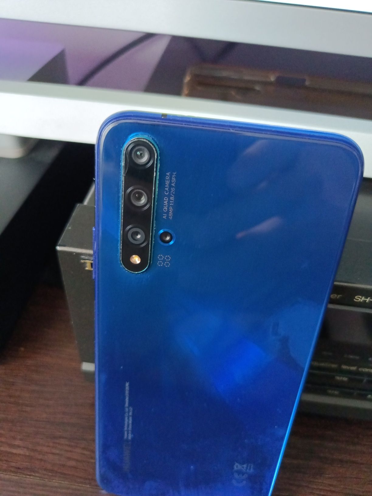 Vând Huawei Nova 5T