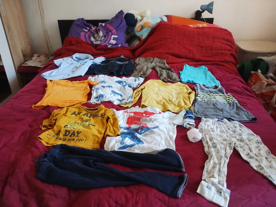 Детски дрешки втора употреба